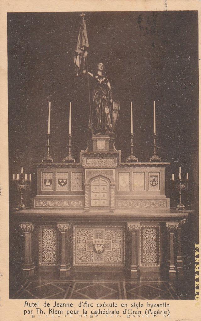 AUTEL DE JEANNE D ARC DE LA CATHEDRALE D ORAN (1).jpg